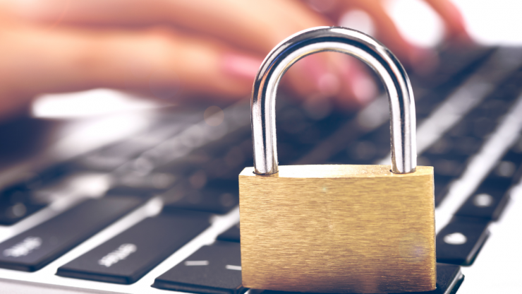 Varnost otrok na internetu – vodnik za starše